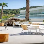 White Dreams Resort